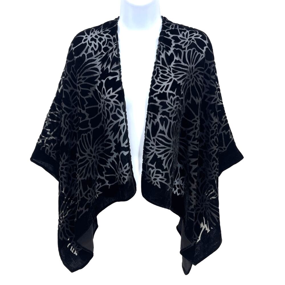 Andrew Marc New York Black Velvet Floral Shawl Wrap Cape Poncho One Size